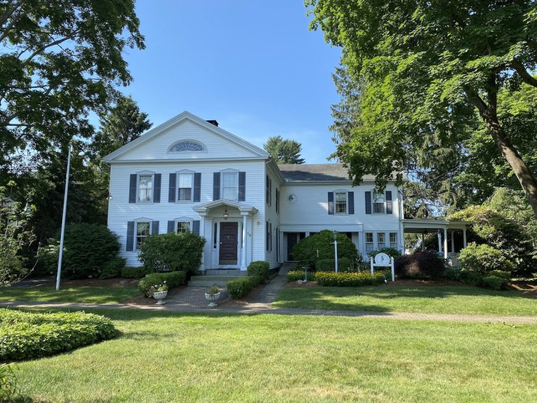 Scranton Seahorse Inn in Madison Connecticut