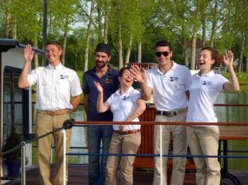A jolly European Waterways crew makes for a jolly group getaway.