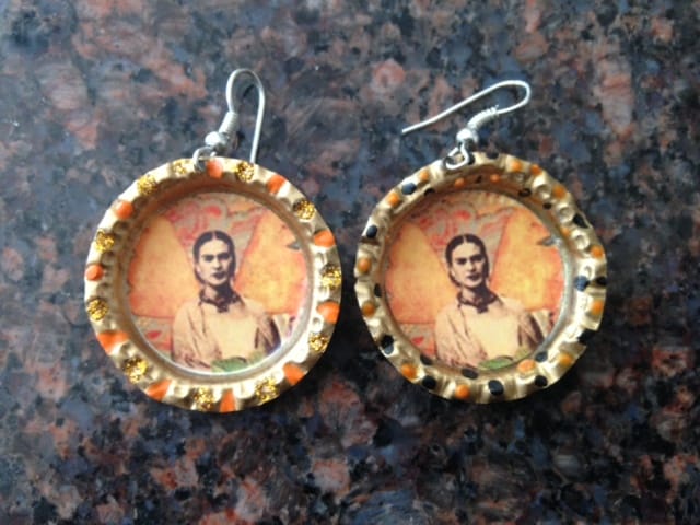 My Frida Kahlo earrings