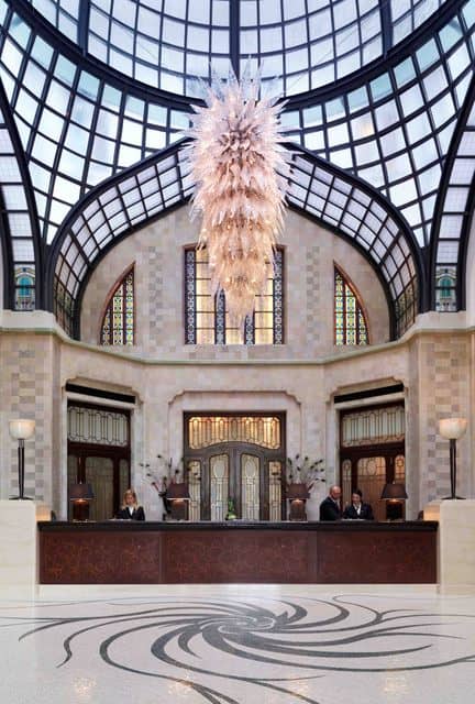 Gresham Palace Lobby (Credit: Four Seasons)