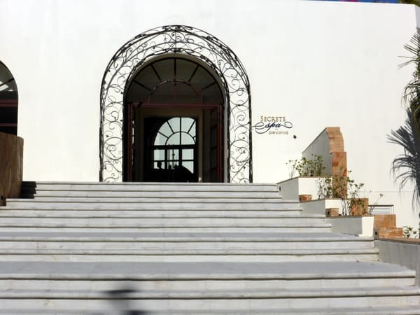 Entrance to Pevonia Spa