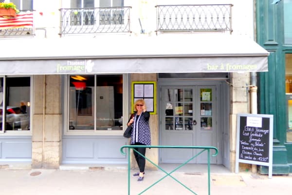 L'Instant Fromage on St-Helene