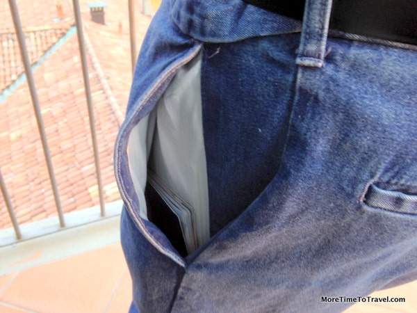 The inviting "loose pocket"