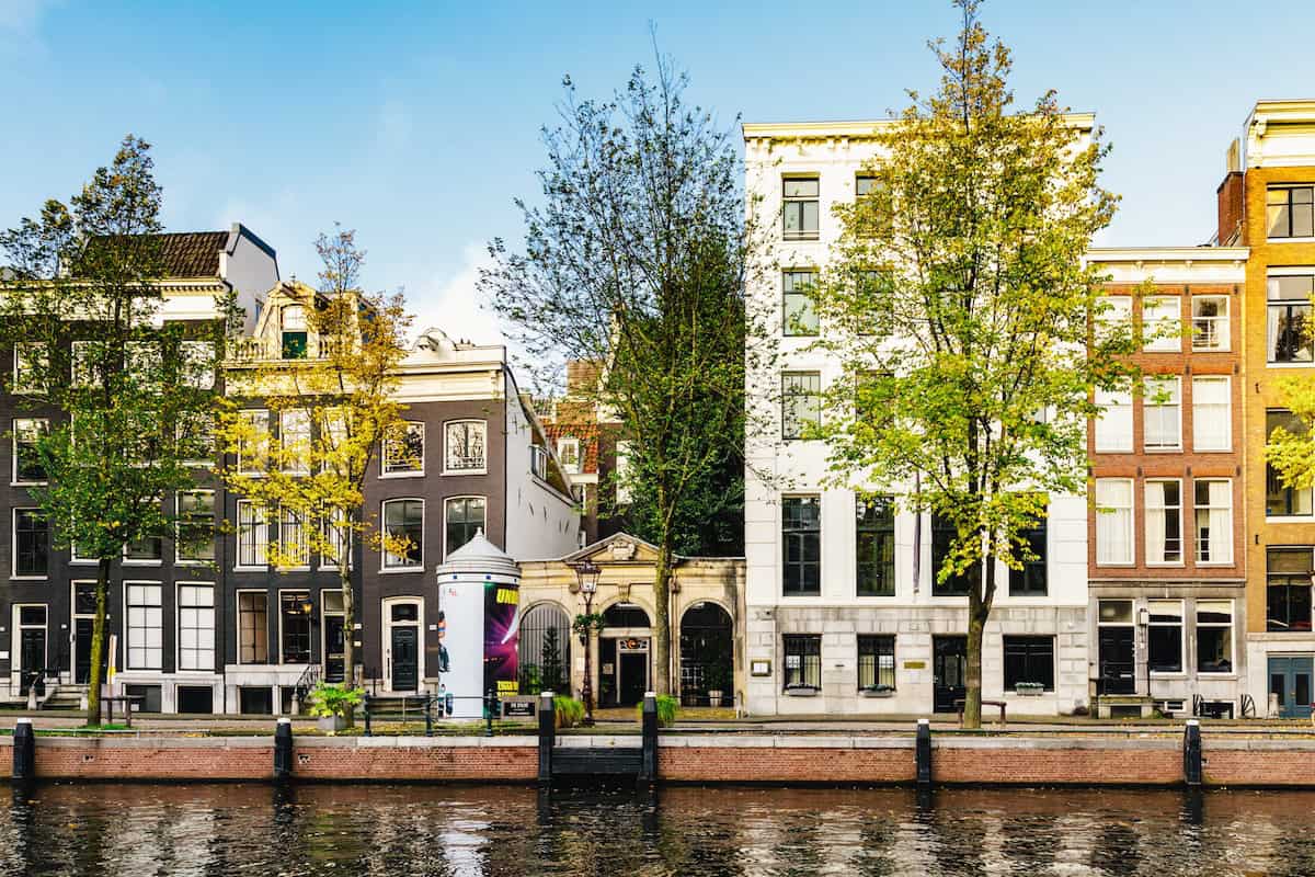 Entrance to The Dylan Amesterdam (credit The Dylan Amsterdam)