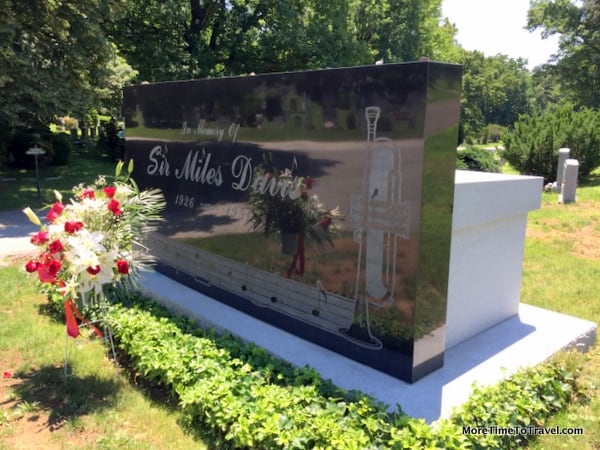 Grave of "Duke" Ellington (1926-1991)