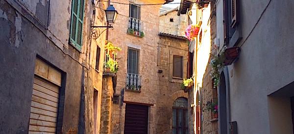 One of the winding, cobblestone streets in Orvieto
