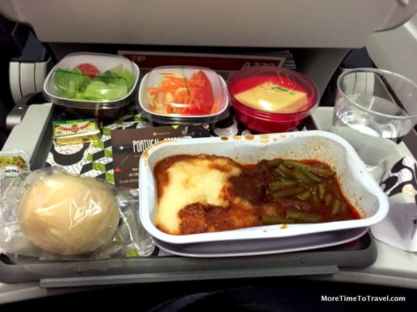 Dinner tray on TAP Portugal Economy class