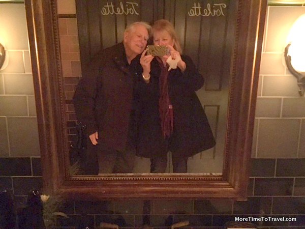 Unisex selfie