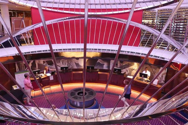 Koningsdam-Atrium-and-its-String-Quartet-Theme