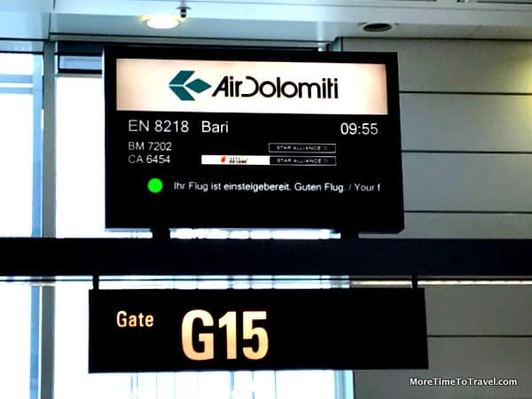 Air Dolomiti Ticket Counter at Gate 15, Munich Airport