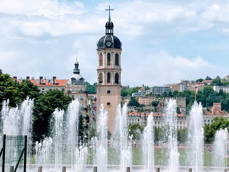 Dancing Fountains Looking Towards Place Bellecour (credit: Jerome Levine)