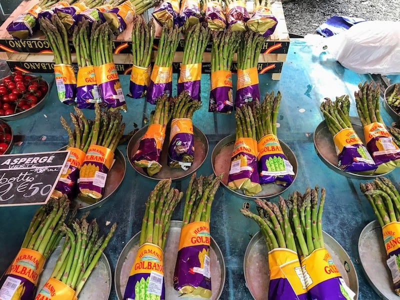 Local asparagus at the Saint Antoine Market