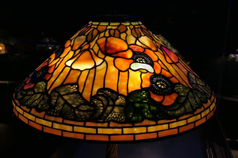 Tiffany Poppy Lamp (Credit: Jerome Levine)
