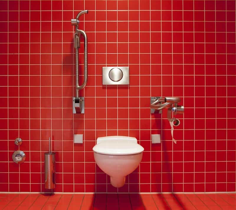Traveler's diarrhea (Credit: Pixabay)