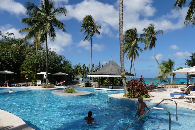 Pool beside the beach at Rendezvous Resort
