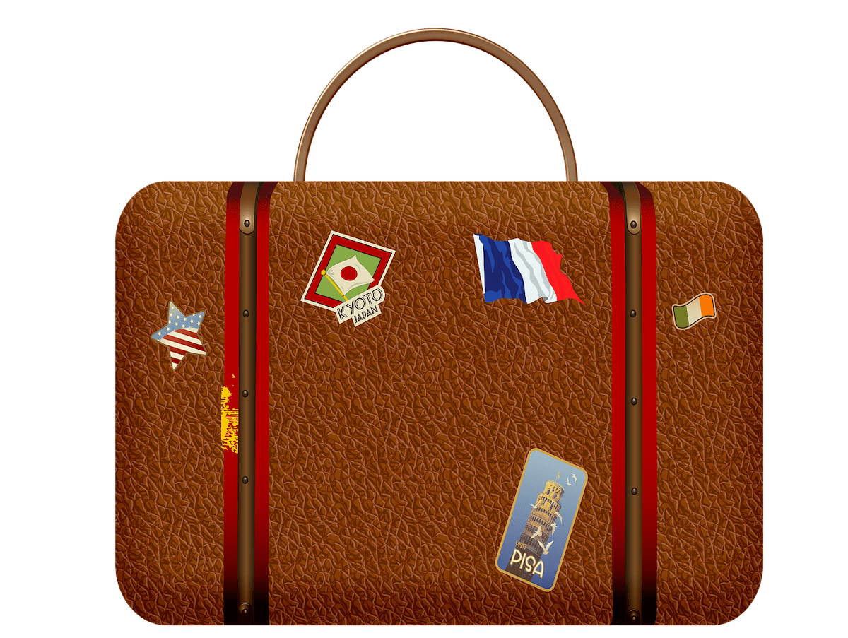 Suitcase (credit: Pixabay)