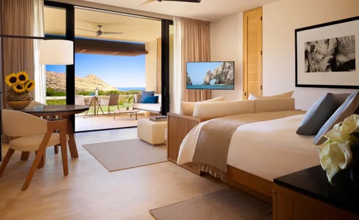 Ocean view one-bedroom suite at Montage Los Cabos