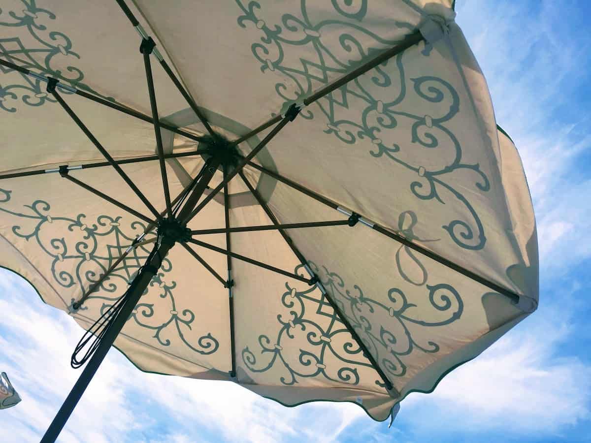 Shade and relaxation are always within reach in Los Cabos