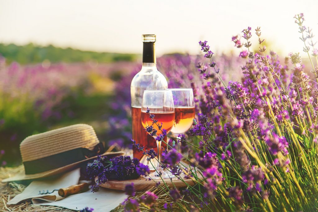 The Legal Drinking Age in France 2025 MORE TIME TO TRAVEL