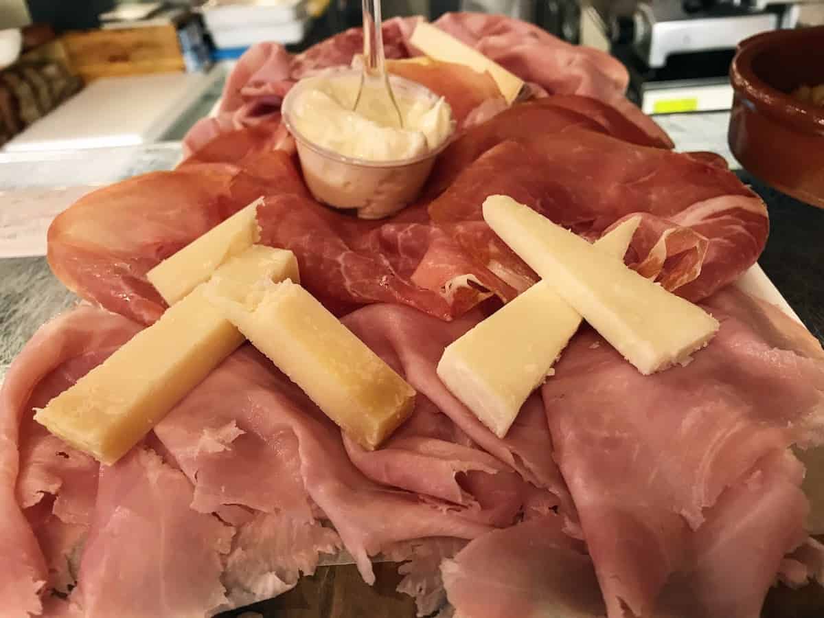 Tagliere in Bologna, Emilia Romagna
