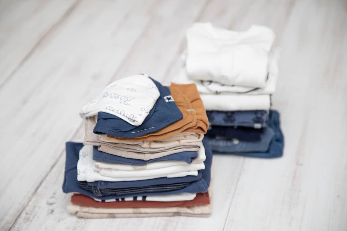 Easy packing: one of the benefits of a travel capsule wardrobe