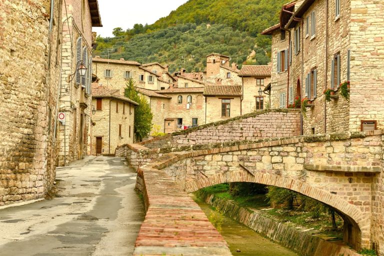 Albergo Diffuso in Italy: A Regional Guide