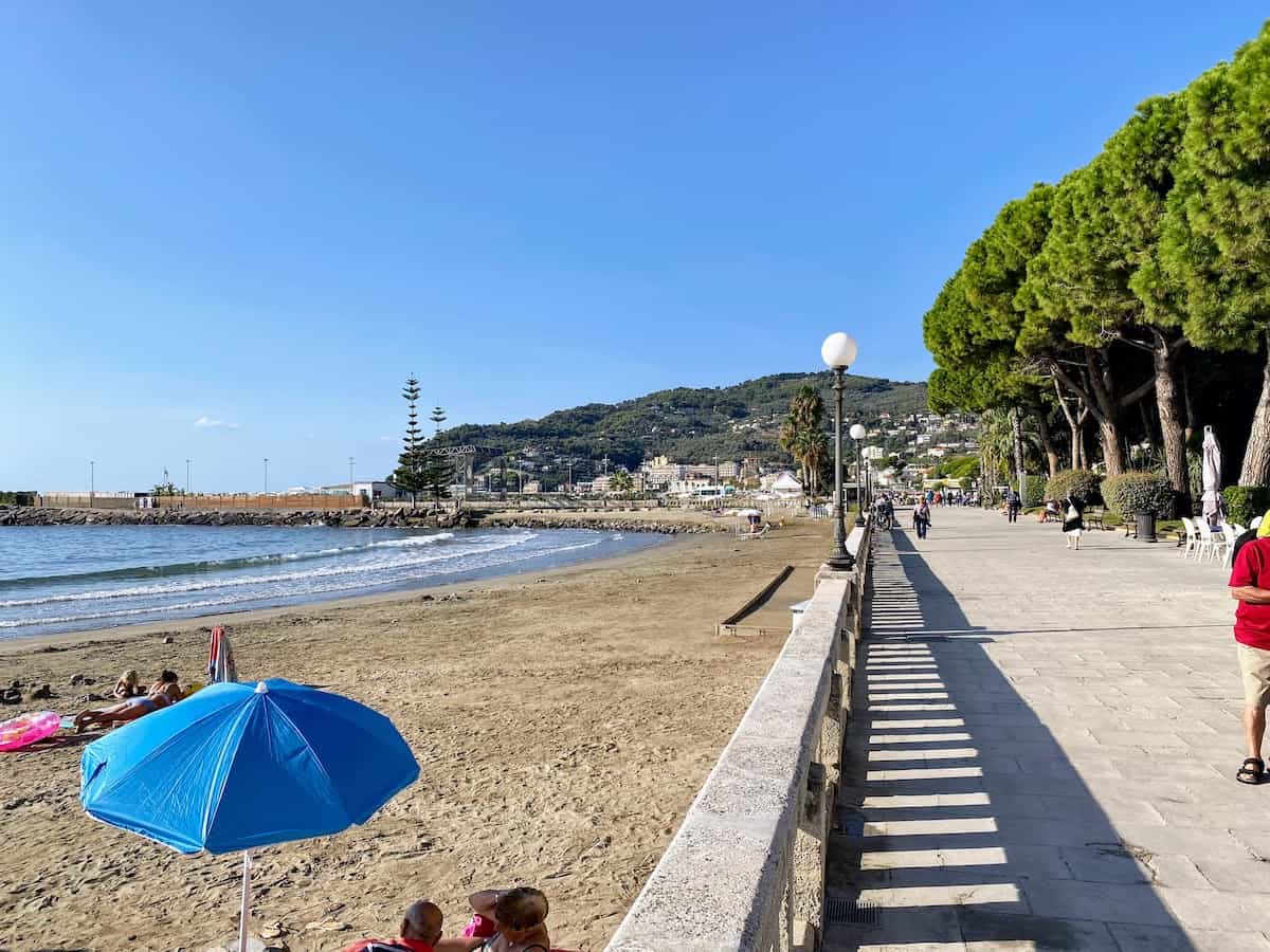 Beach in Diano Marina (Liguria) in October