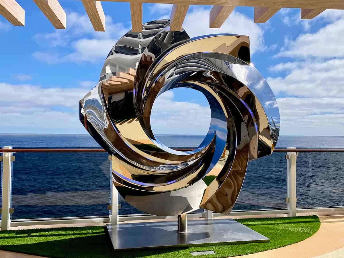 Sculpture on the deck of Norwegian Prima (credit: Jerome Levine)