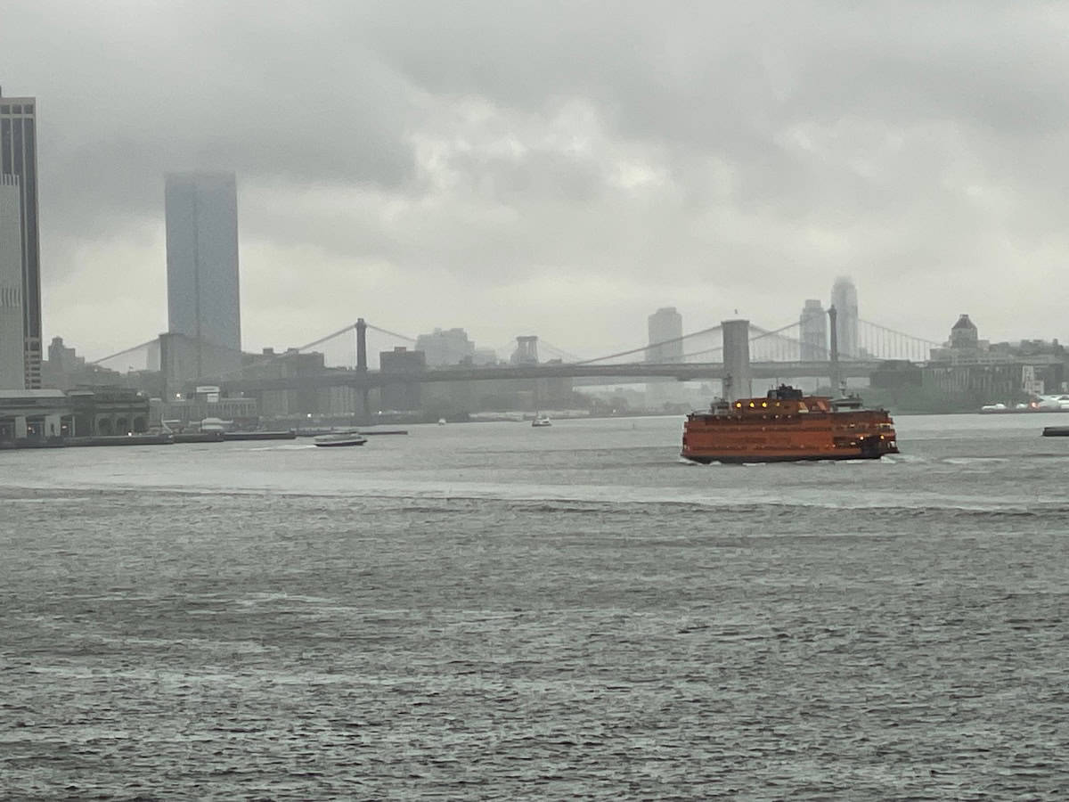 Swan Hellenic Leaving New York on a misty evening