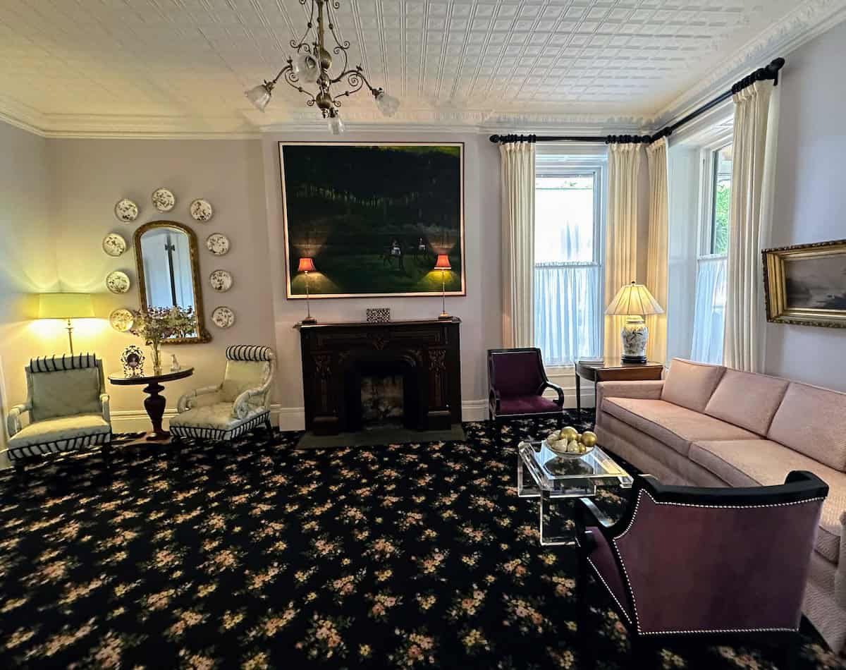 Relaxing Living Room