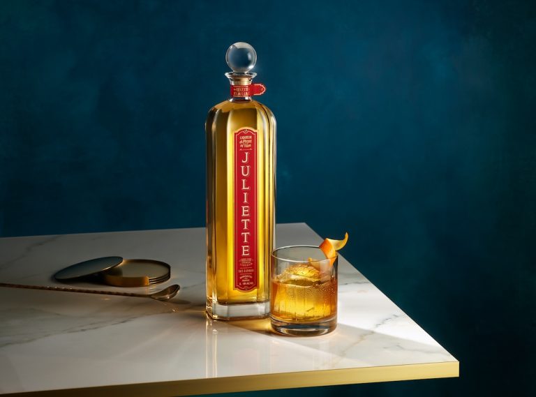 Juliette Liqueur offers the essence of fresh peaches (credit Juliette Liqueur)
