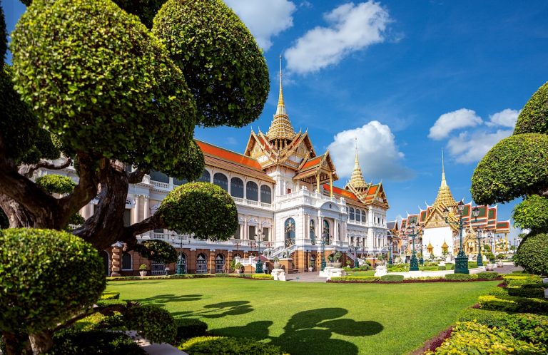 Royal Grand Palace in Bangkok (Adobe stock)