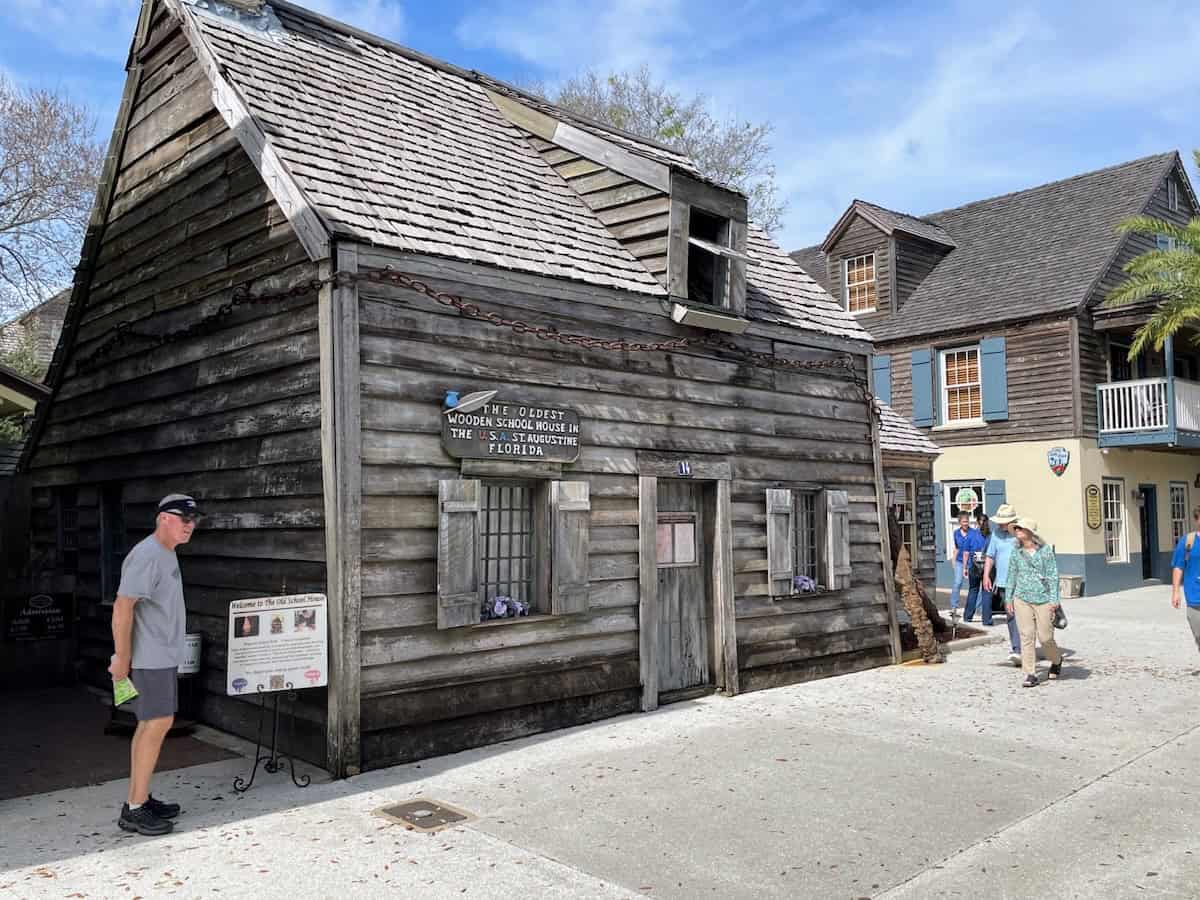 The oldest wooden schoolhouse in the United States (credit: John and Sandra Nowlan)