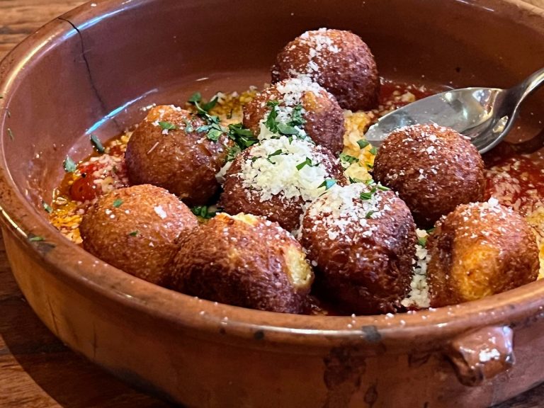 Pallotte Cacio e Ova (meatless meatballs) (credit: Jerome Levine)