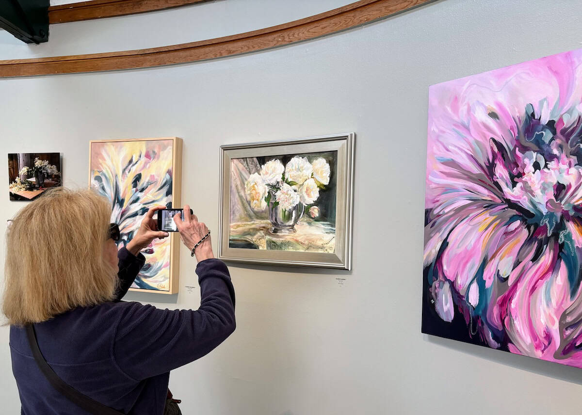 Art gallery at Rockefeller State Park Preserve 5/11/25 (credit: Laura Kelly)
