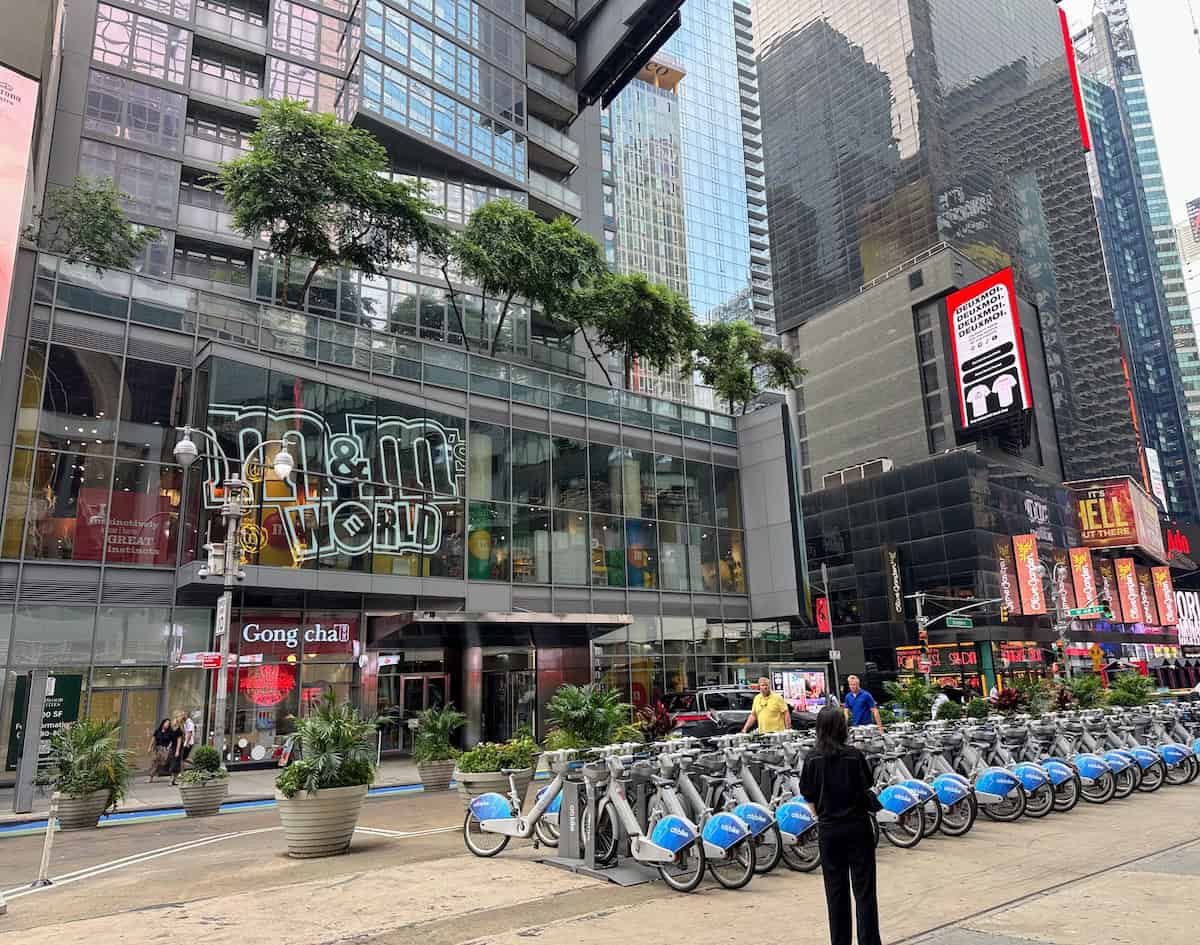 Chocolate heaven across the street from the Hyatt Regency Times Square (credit: Jerome Levine)