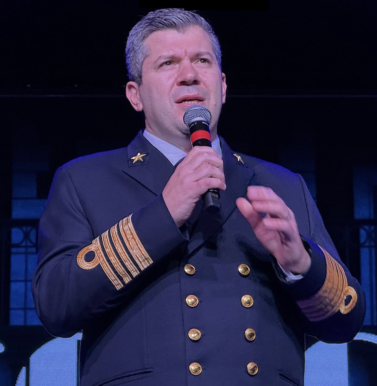 Captain Mark Trembling on Zuiderdam (credit: Jackie Sheckler Finch)