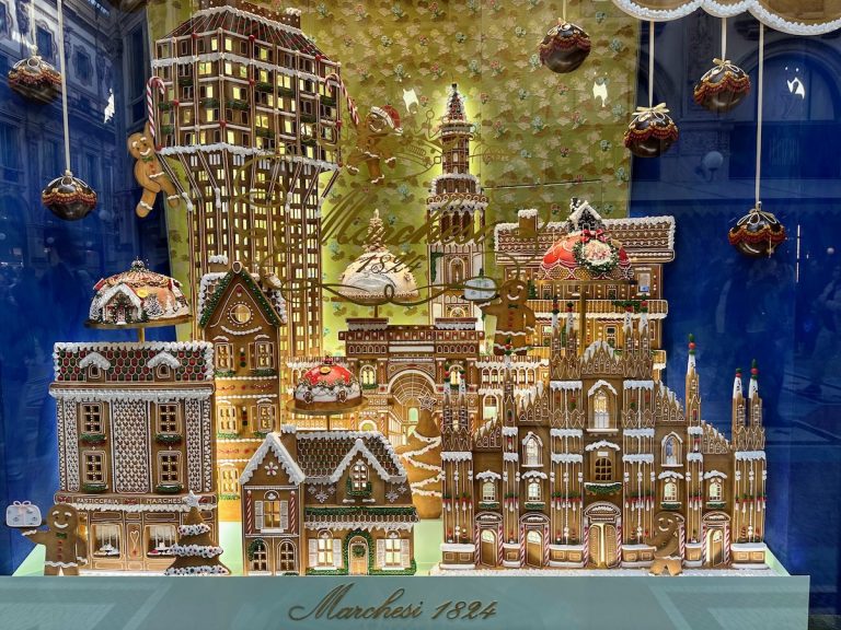 Gingerbread house at Marchesi 1934 in Milan (credit: Jerome Levine)