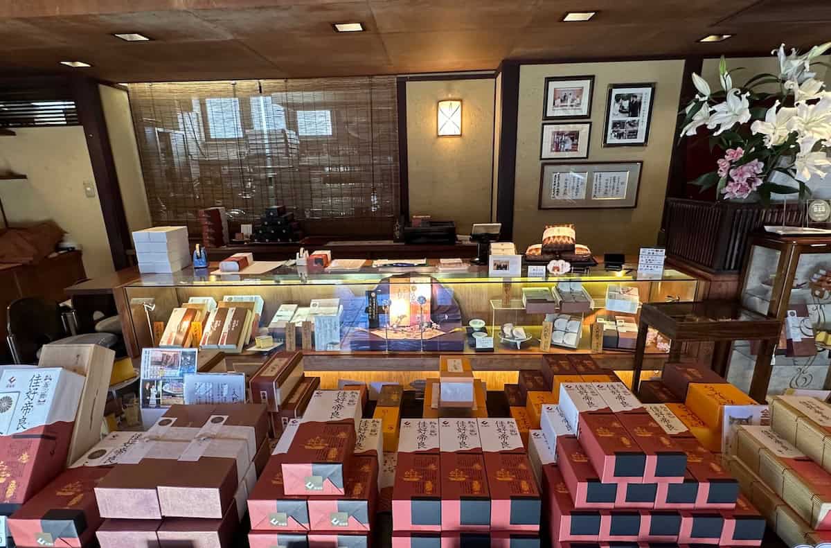 Gift boxes of cassella cake on display at Shakondo in Nagasaki (credit: Jerome Levine)