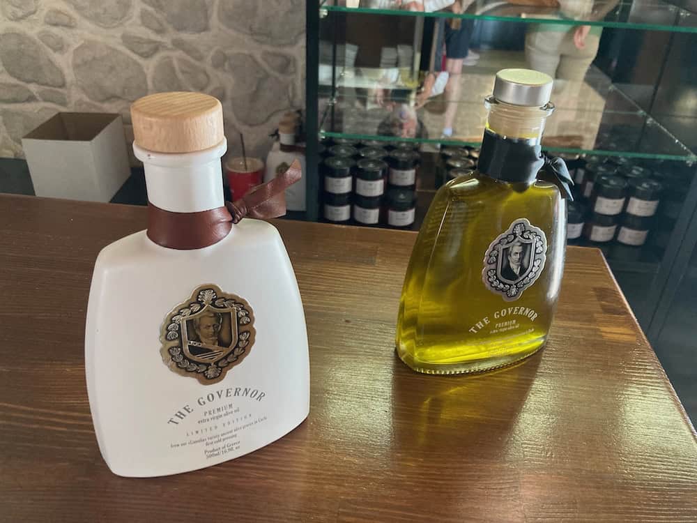 Oil tasting at Corfu (credit: Ali Webb & Keith Kehlbeck)