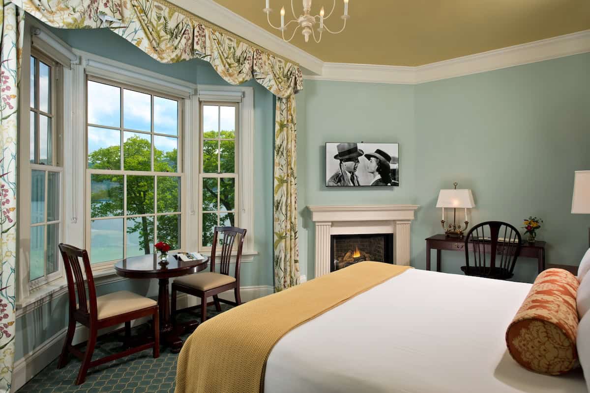 A superior lake suite (credit: Otesaga Resort Hotel)