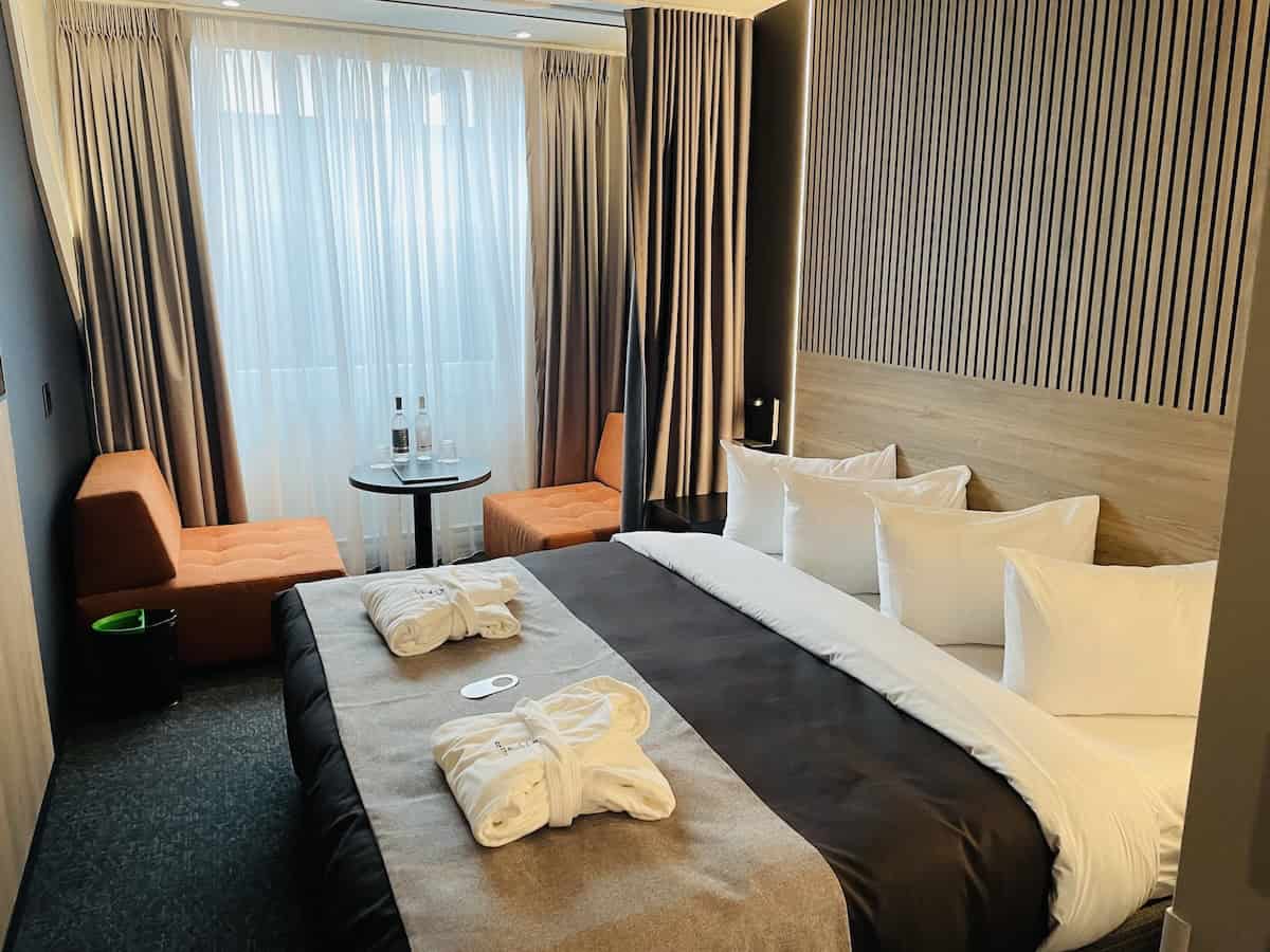 Sonolux rooms are long, narrow, and very comfortable (credit: John & Sandra Nowlan)